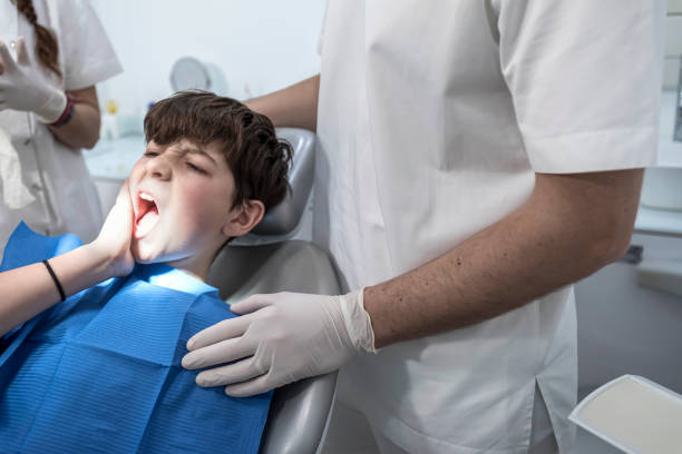 Best Emergency Denture Repair in Claude, TX